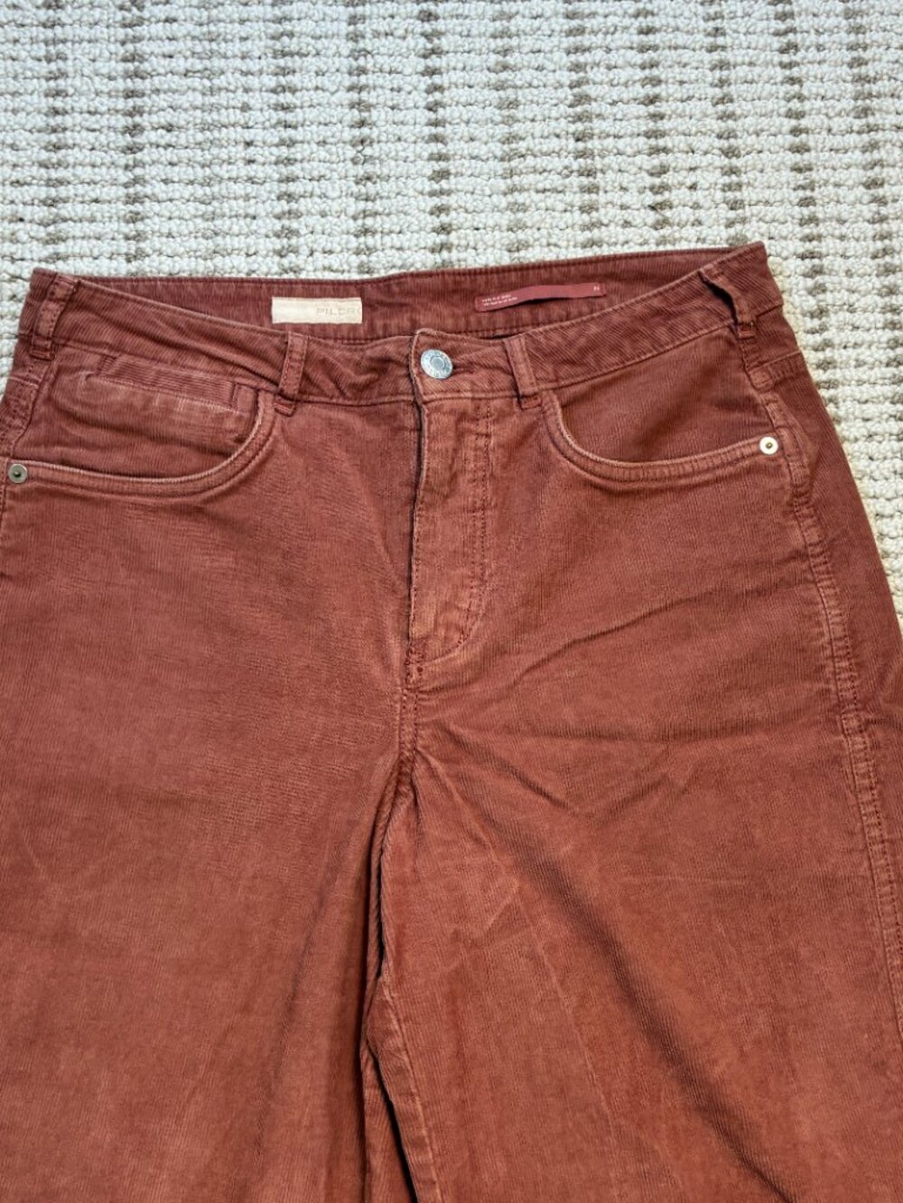 Pilcro Corduroy Flare Pants Pink Salmon High Rise Wide Leg Womens 28x32 - Picture 2 of 7